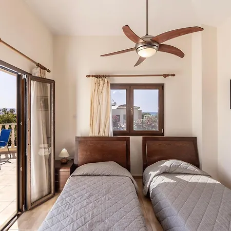 Tsikkos Dio * Limassol