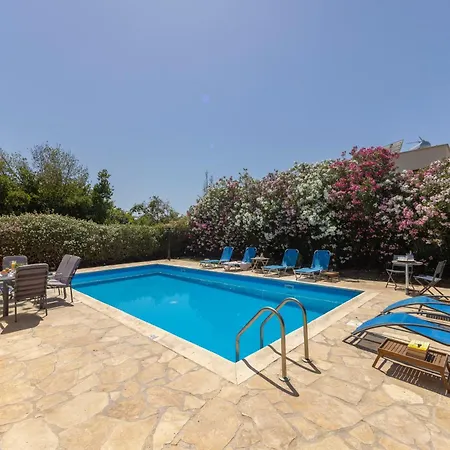 Tsikkos Dio * Limassol